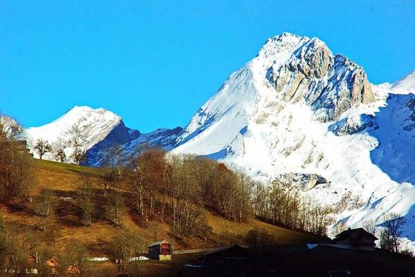 Guide complet pour acheter un chalet aux Houches : tout ce que vous devez savoir