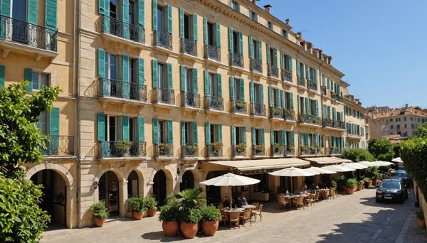 Trouver un hôtel confortable et bien situé pour découvrir la Côte d'Azur